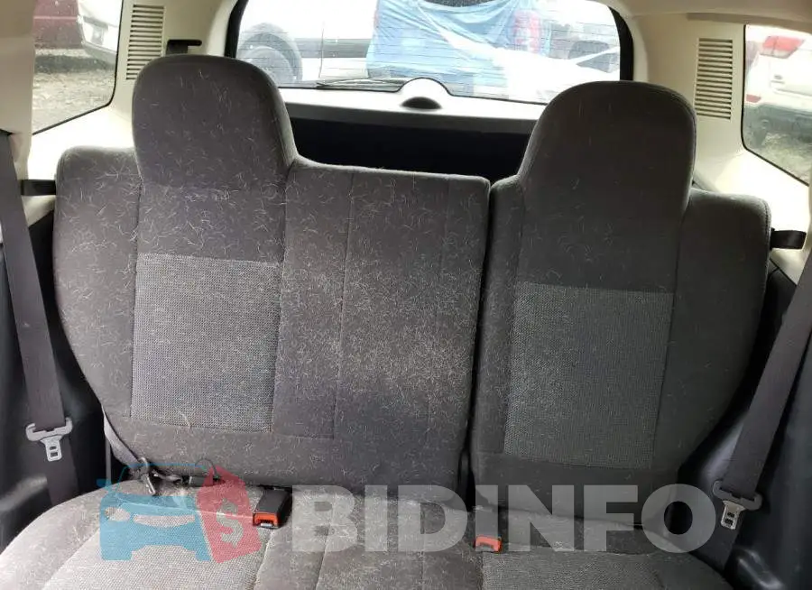 1C4NJPFB1HD160557 Photo# 10