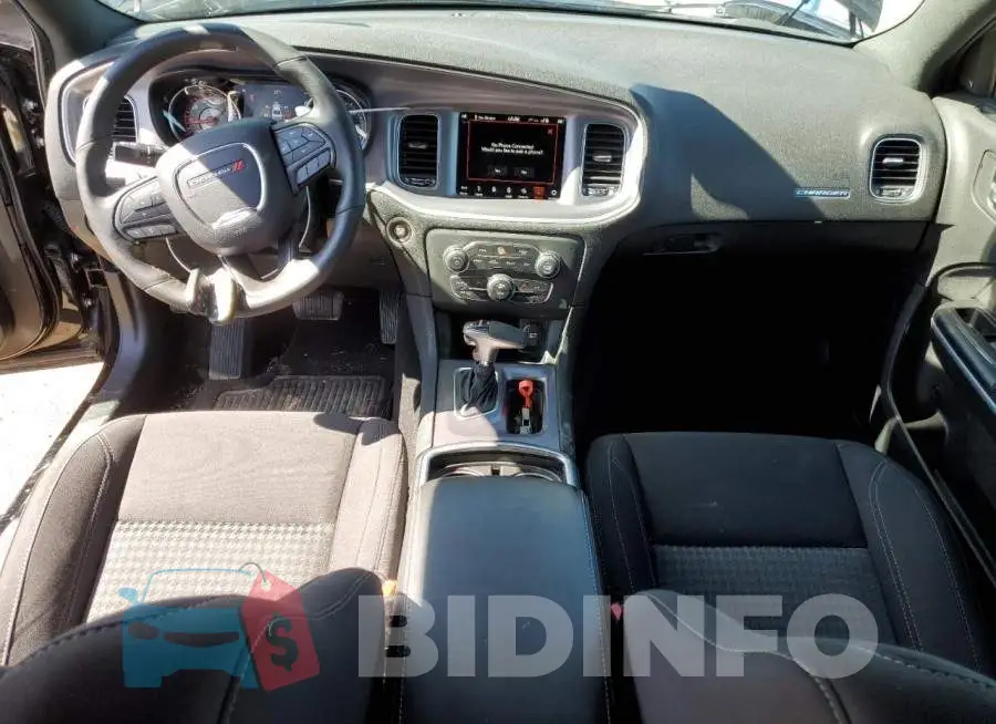 2C3CDXJG3KH676354 Photo# 8