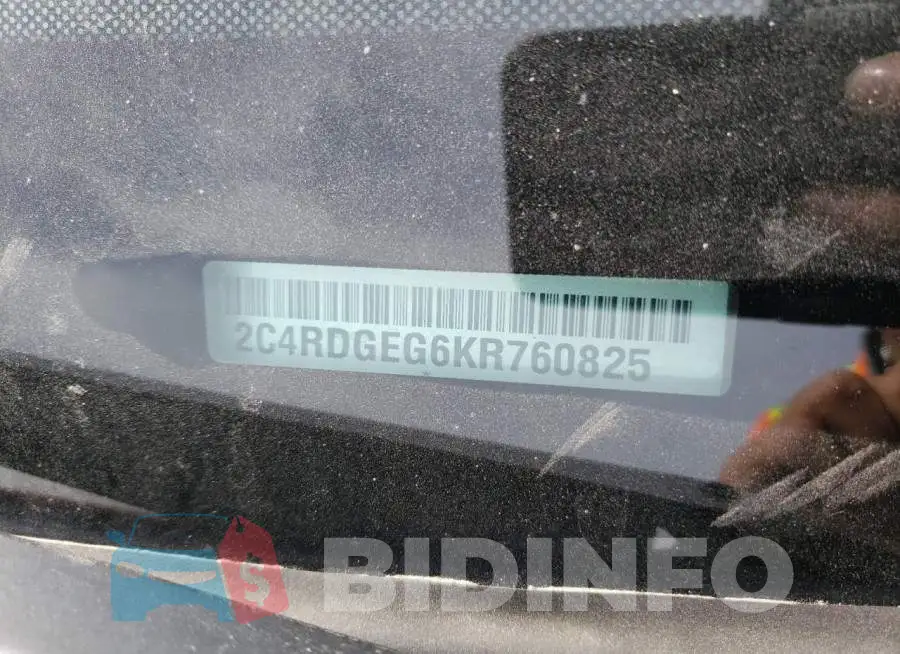 2C4RDGEG6KR760825 Photo# 13