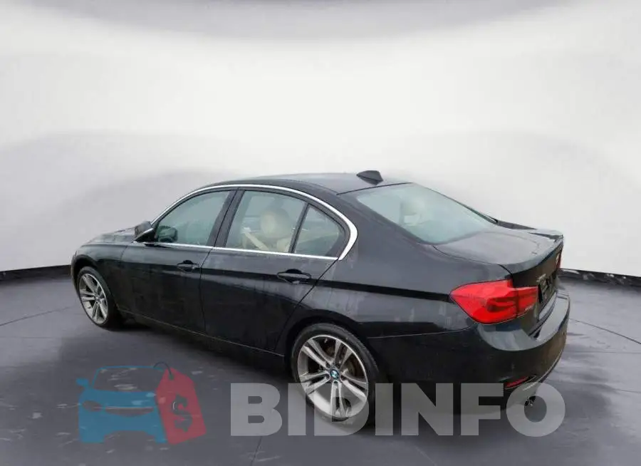 WBA8D9G55JNU71852 Photo# 2