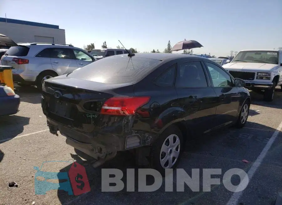 1FADP3E23GL245155 Photo# 3