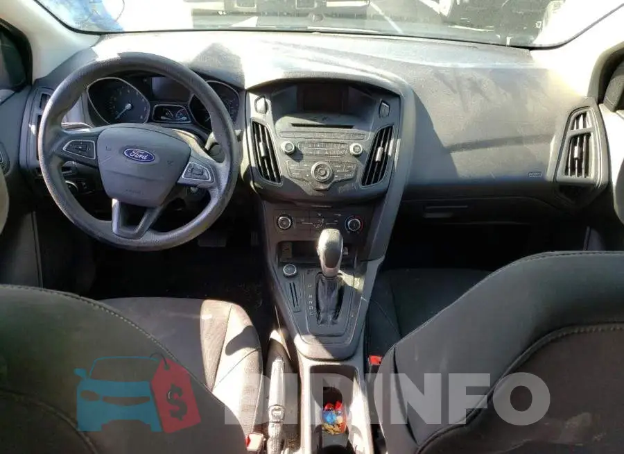 1FADP3E23GL245155 Photo# 8