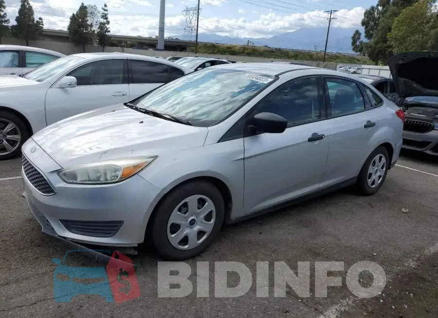 1FADP3E25FL326091 Photo# 1