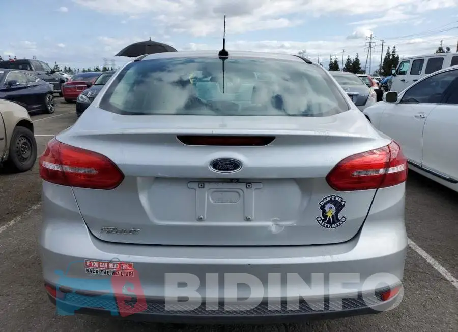 1FADP3E25FL326091 Photo# 6