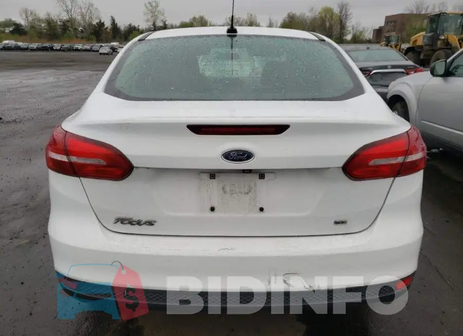 1FADP3F20FL206584 Photo# 6