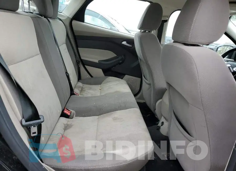 1FADP3F27EL253559 Photo# 10