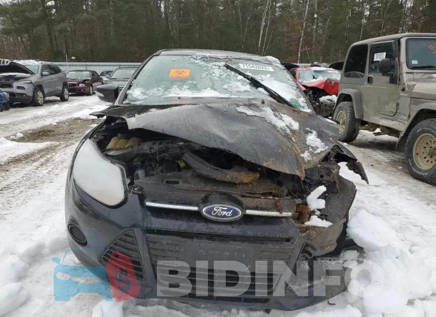 1FADP3F2XEL401834 Photo# 5