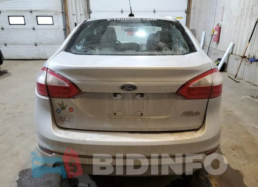 3FADP4BJ3FM208637 Photo# 6