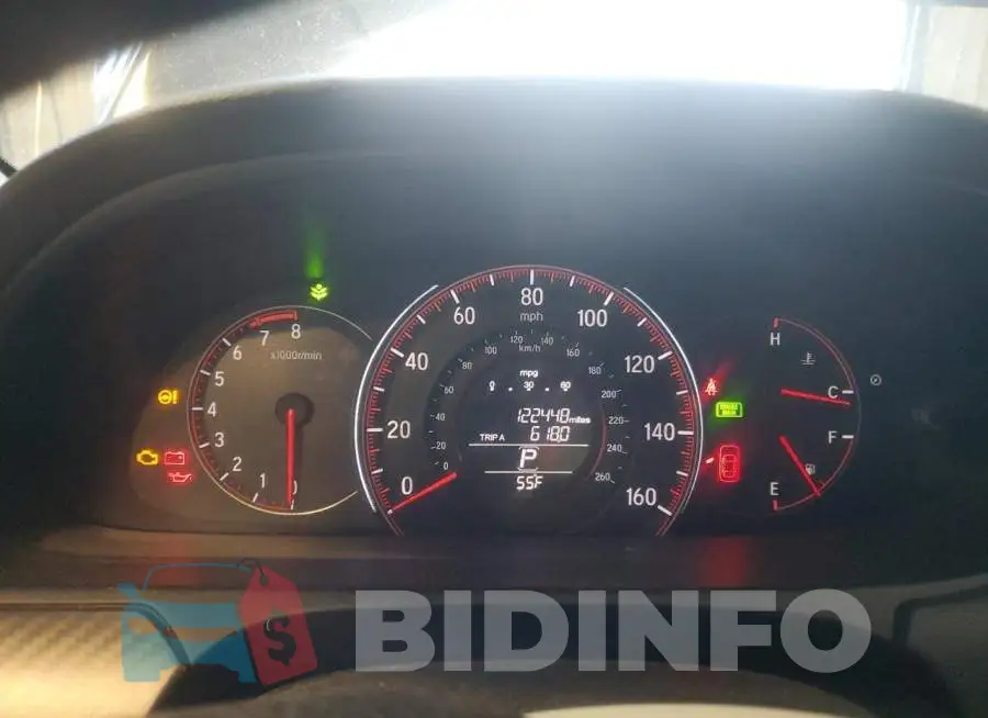1HGCR2F54GA137174 Photo# 9