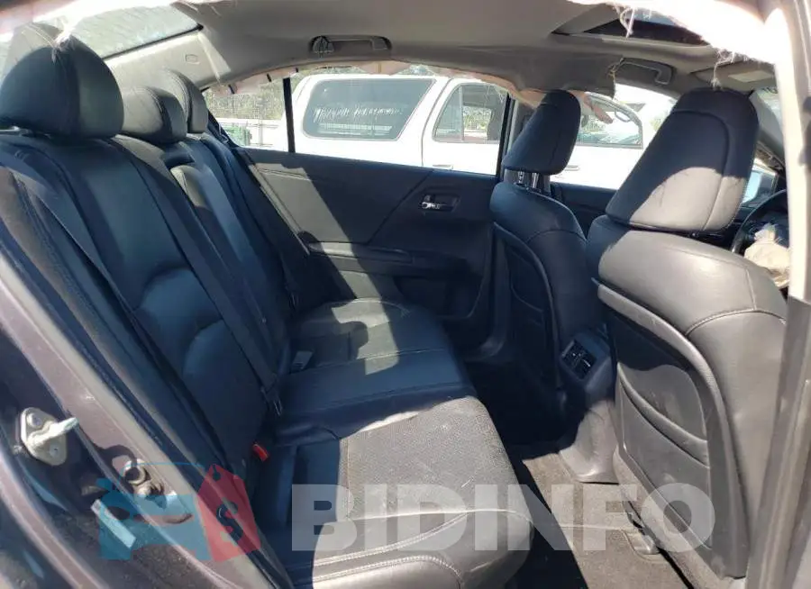 1HGCR2F83EA155057 Photo# 10
