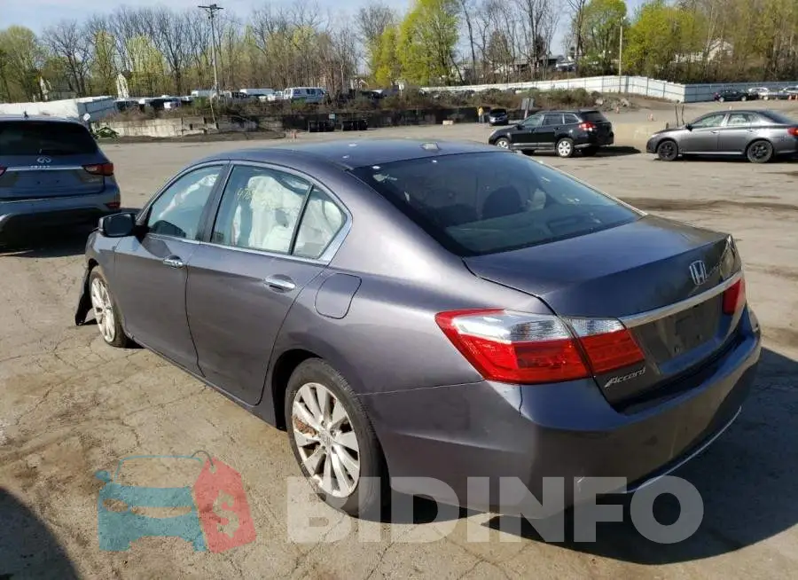 1HGCR2F84FA171317 Photo# 2