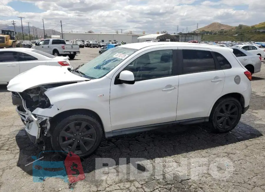 4A4AP3AW1FE055890 Photo# 1