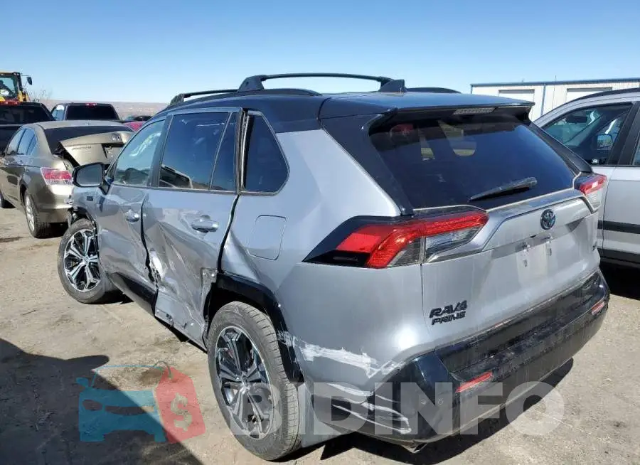 JTMFB3FV4PD112425 Photo# 2