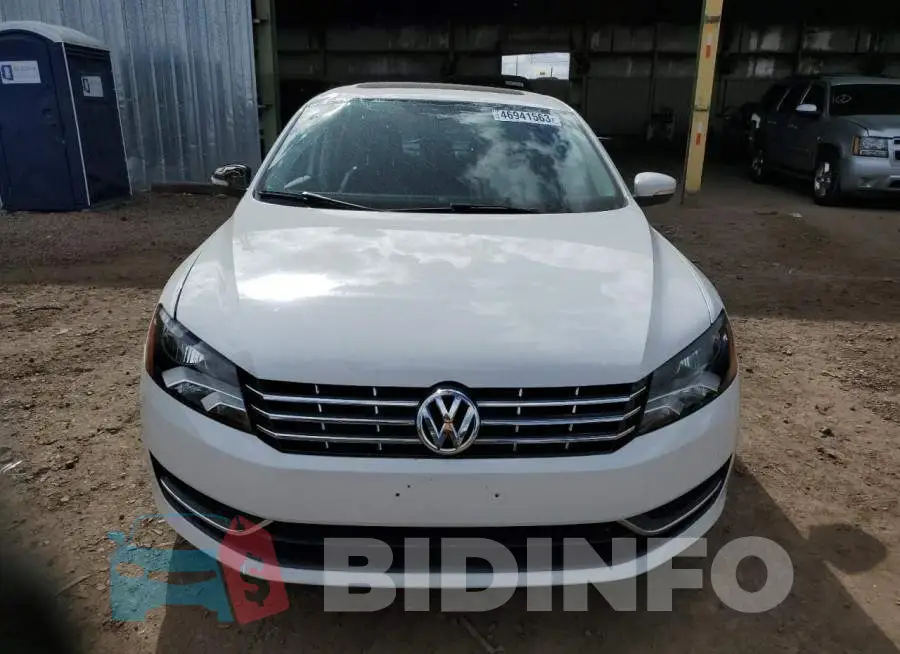 1VWBN7A3XEC059927 Photo# 5