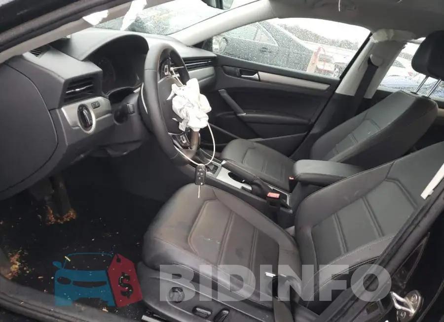 1VWSA7A35NC005186 Photo# 7