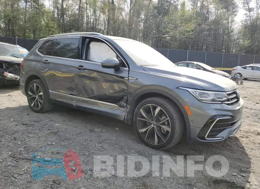 3VV4B7AX6NM013244 Photo# 4