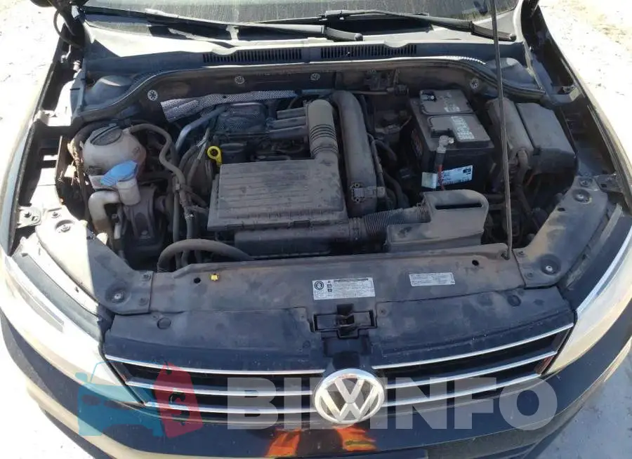 3VW167AJ7GM397147 Photo# 11