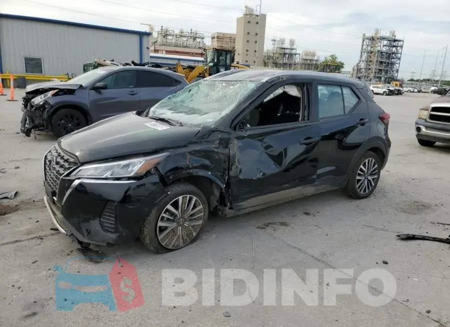 3N1CP5CV6ML526111 Photo# 1