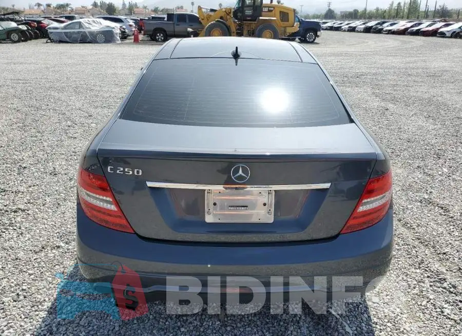 WDDGJ4HB5FG366650 Photo# 6