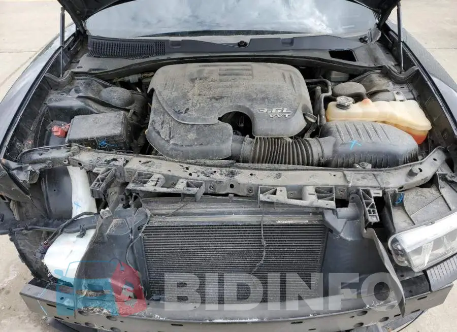 2C3CDXBG4EH325438 Photo# 11