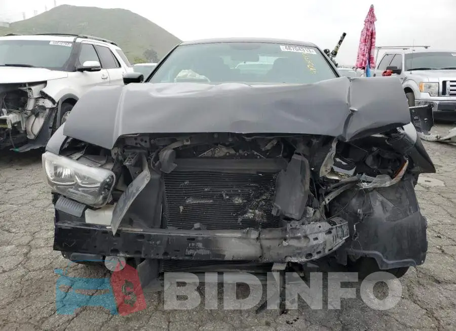 2C3CDXBG8EH108586 Photo# 5