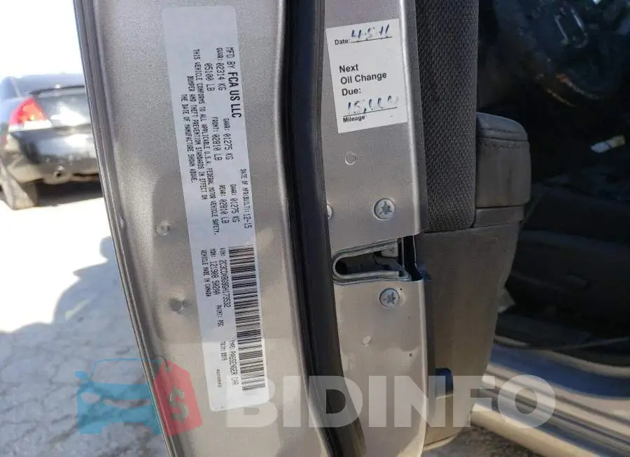2C3CDXBG9GH173532 Photo# 12