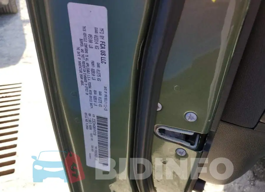 2C3CDXHG0KH747158 Photo# 13
