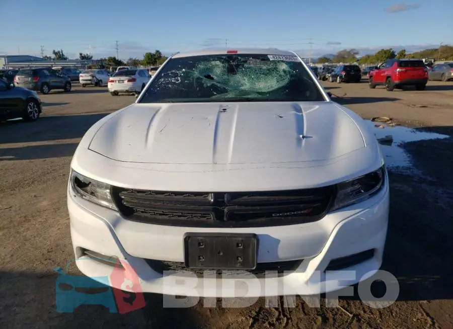 2C3CDXHG9FH915613 Photo# 5