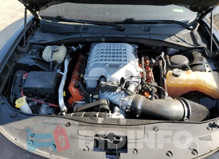 2C3CDXL96FH813579 Photo# 11