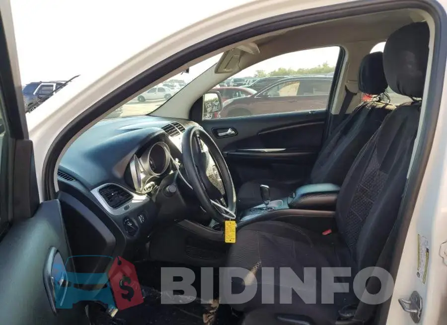 3C4PDCAB1GT110847 Photo# 7