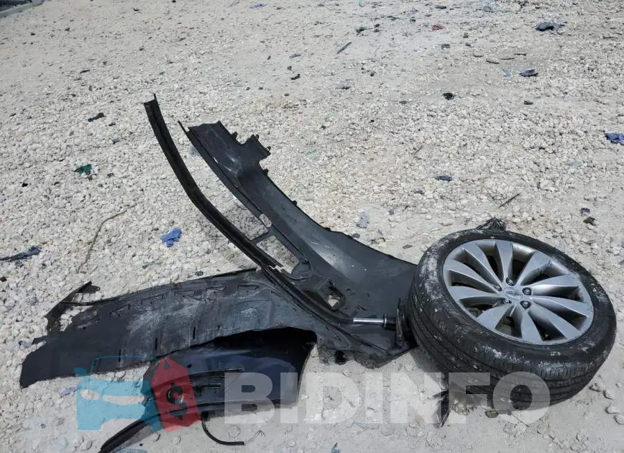 1LNHL9DK3EG611998 Photo# 12