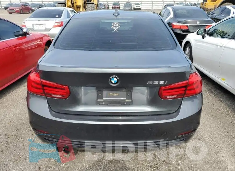 WBA8E9C56GK647725 Photo# 6
