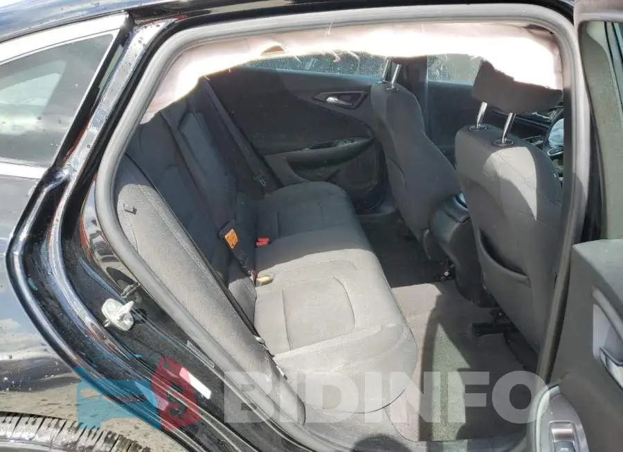 1G1ZB5ST8HF105988 Photo# 10