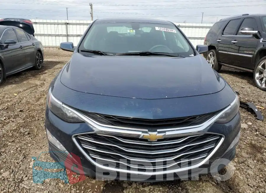 1G1ZD5ST3NF181821 Photo# 5