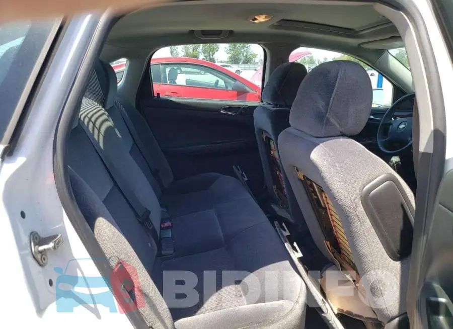 2G1WB5E38E1146378 Photo# 10