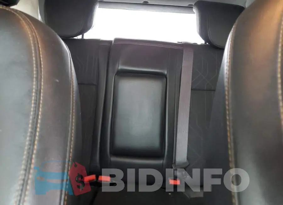 KL7CJPSB1JB646734 Photo# 10