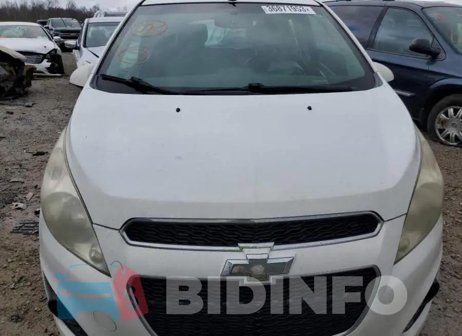 KL8CD6S99EC537464 Photo# 5