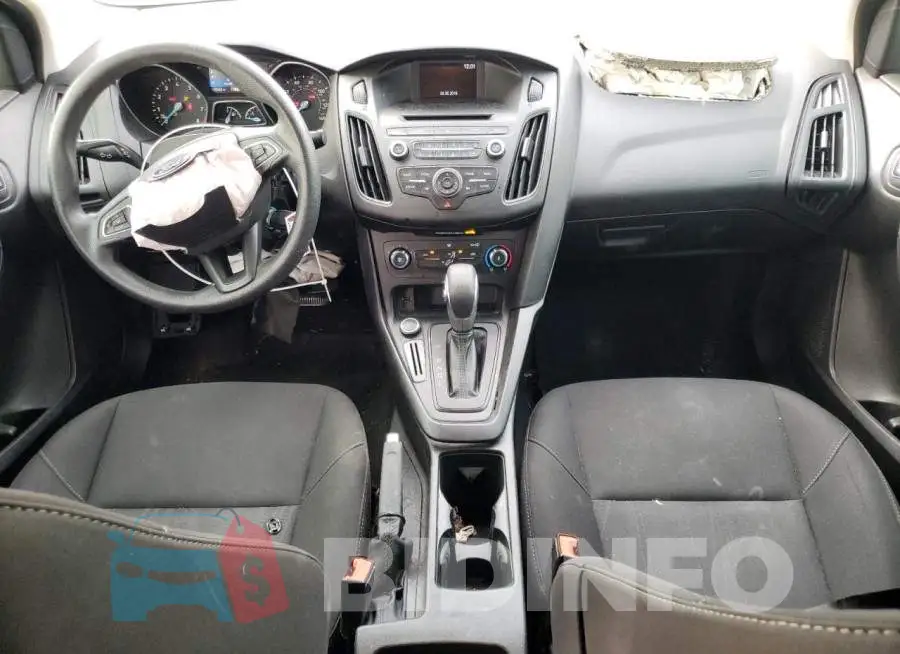 1FADP3E25GL391153 Photo# 8
