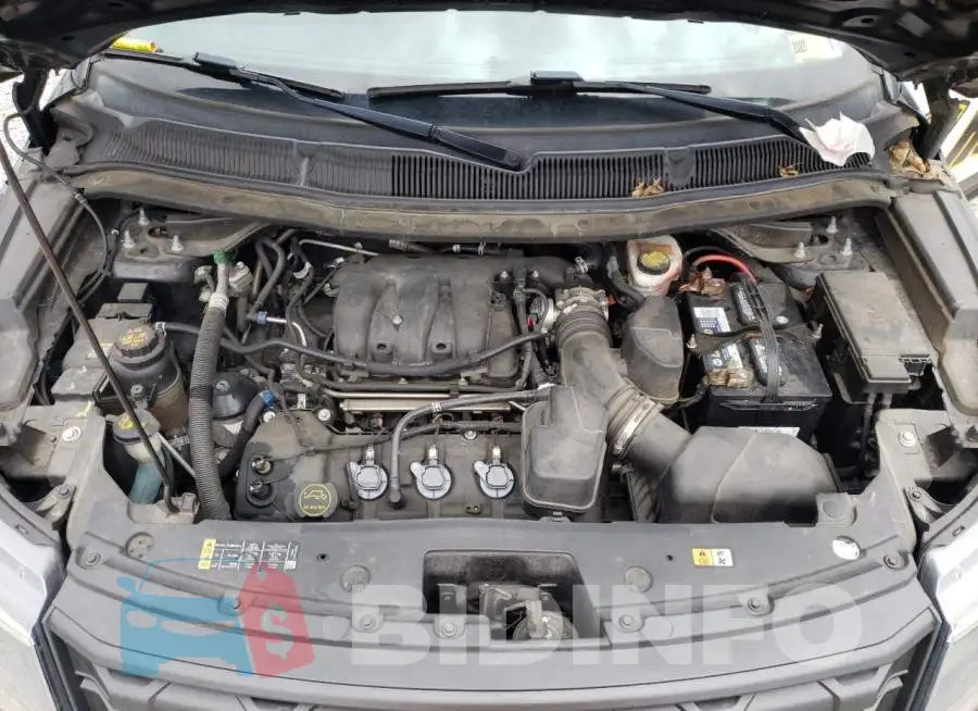 1FM5K8AR4JGC76231 Photo# 12