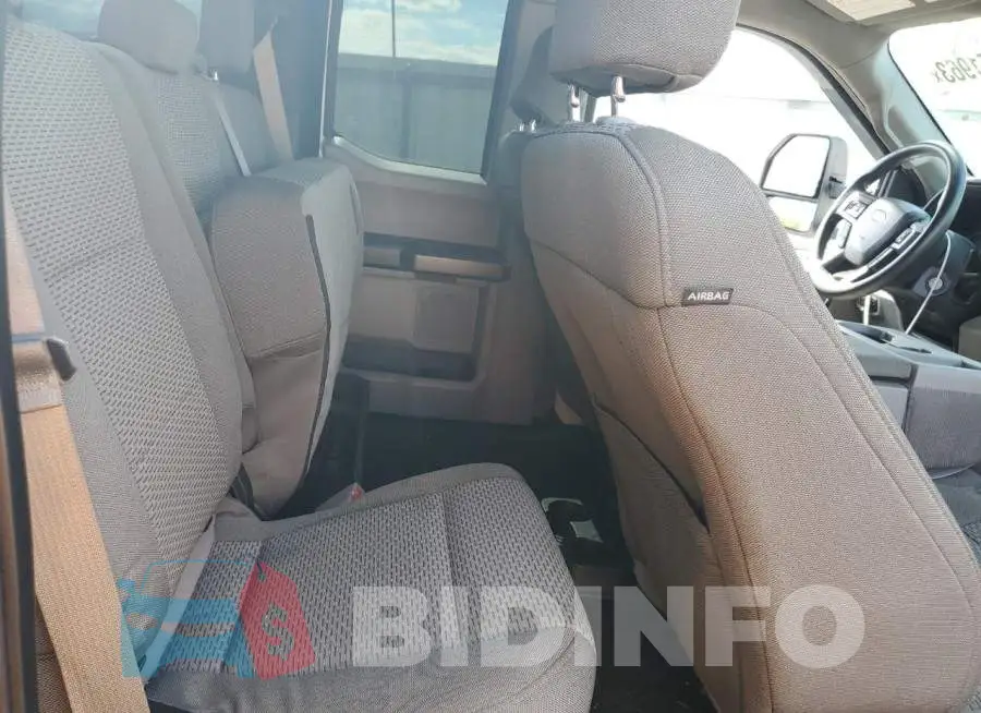 1FT7X2B62HEC45873 Photo# 10