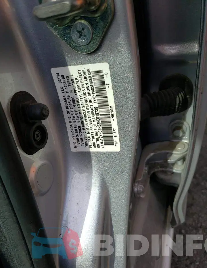 19XFB2F53EE019739 Photo# 12
