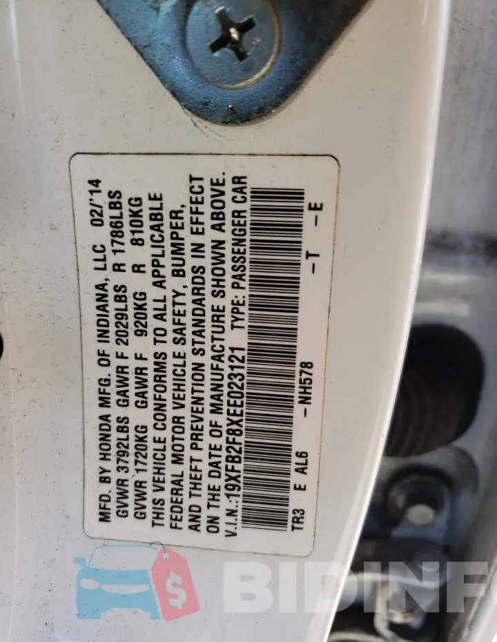 19XFB2F8XEE023121 Photo# 13