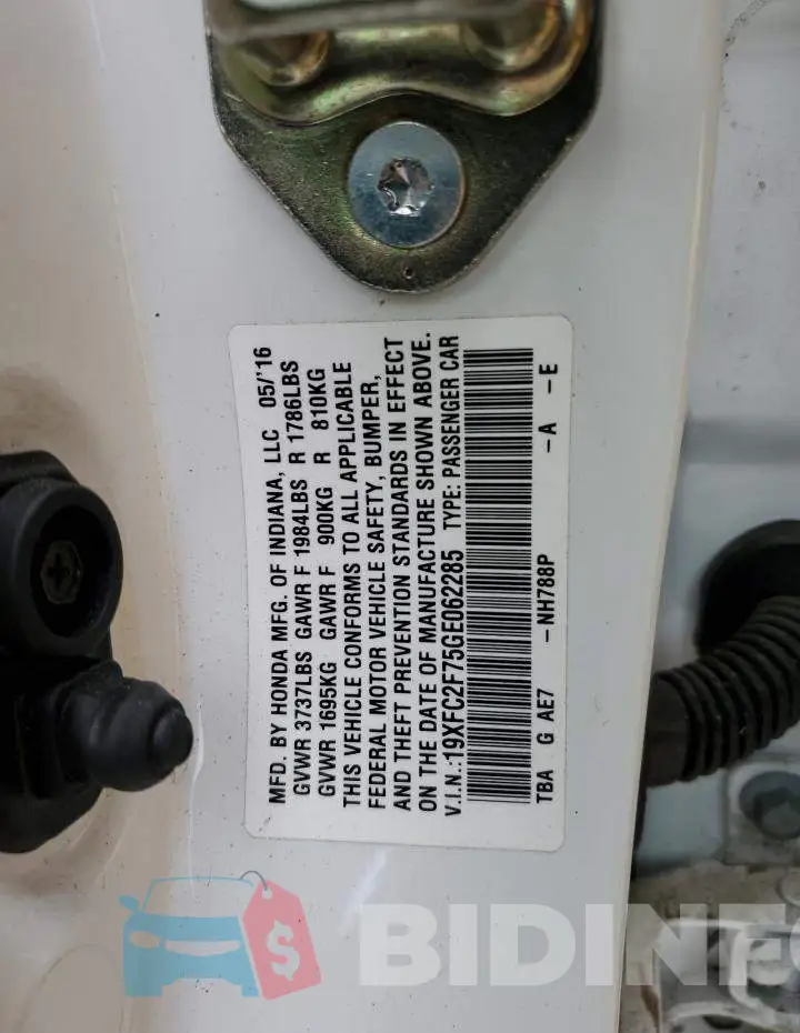 19XFC2F75GE062285 Photo# 12
