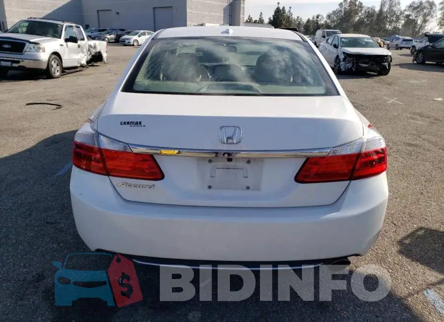 1HGCR2F85FA258594 Photo# 6