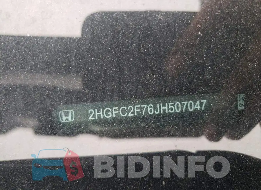 2HGFC2F76JH507047 Photo# 12