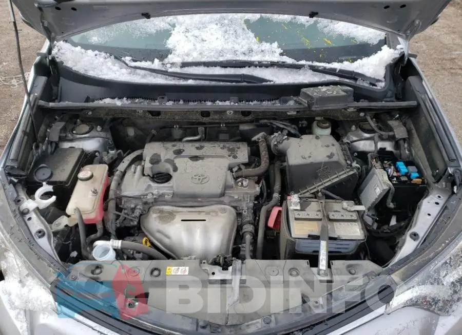 JTMRFREV9JJ252582 Photo# 12
