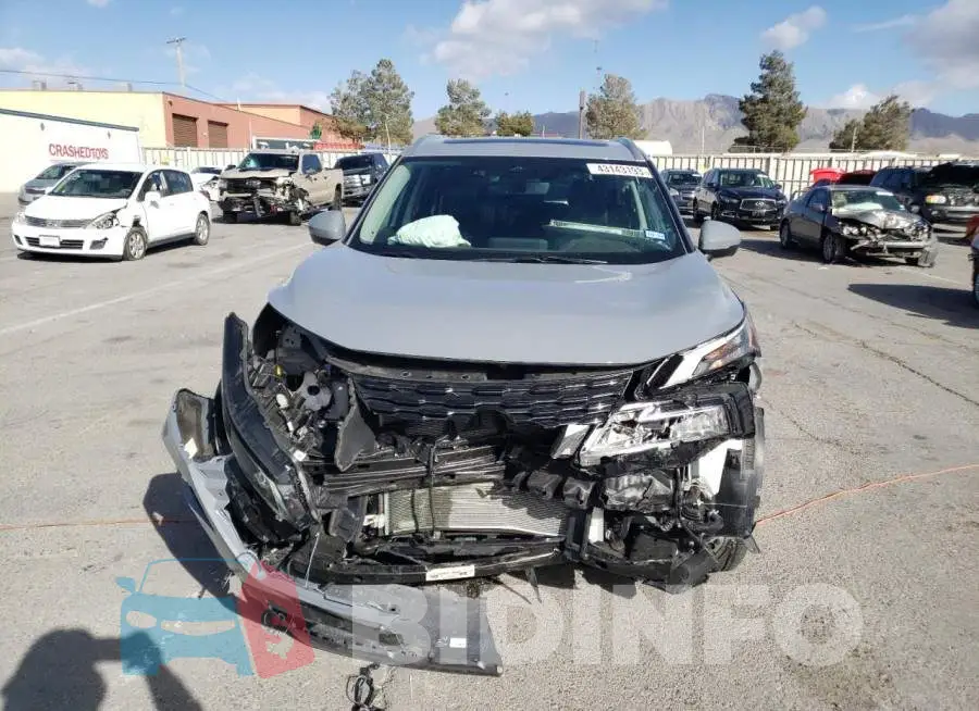 5N1BT3CA4PC672475 Photo# 5