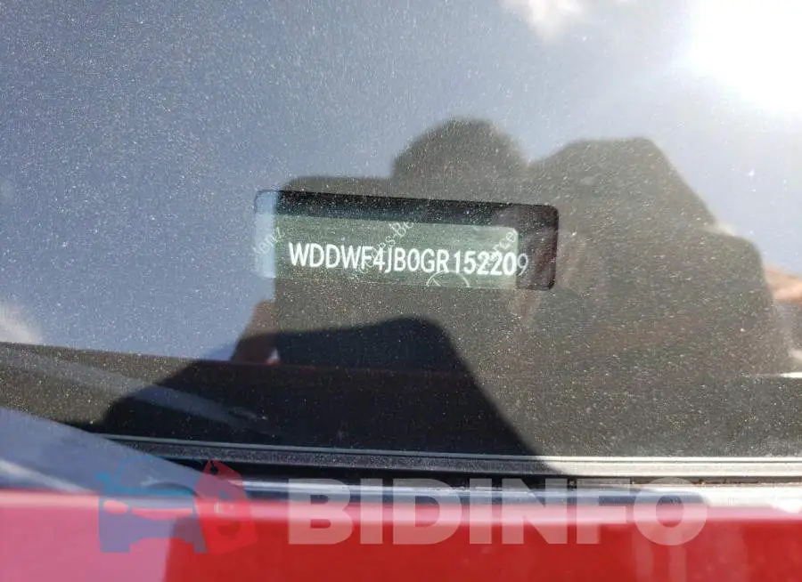 WDDWF4JB0GR152209 Photo# 12