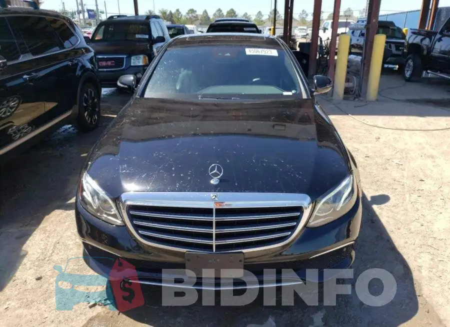 WDDZF4KB2HA204175 Photo# 5