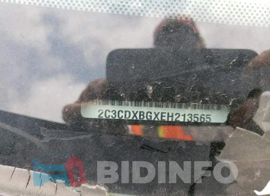 2C3CDXBGXEH213565 Photo# 12